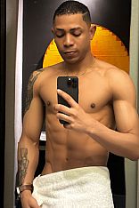 Presley Escort Masculino