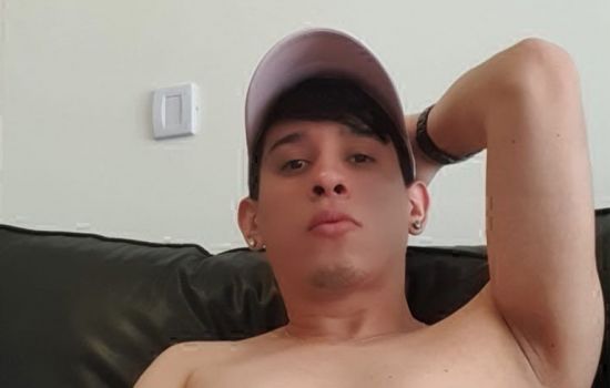 Antony Paraguayo Male Escort