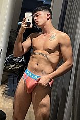 Juanpi Male Escort