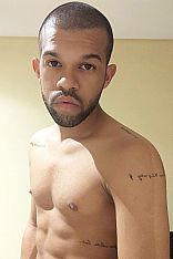 Mikael 69 Uy Escort Masculino